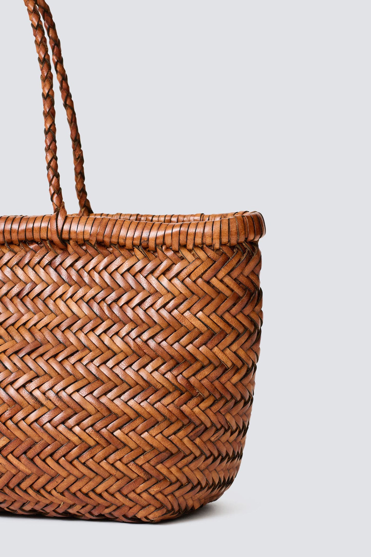 Bamboo Triple Jump Small Tan