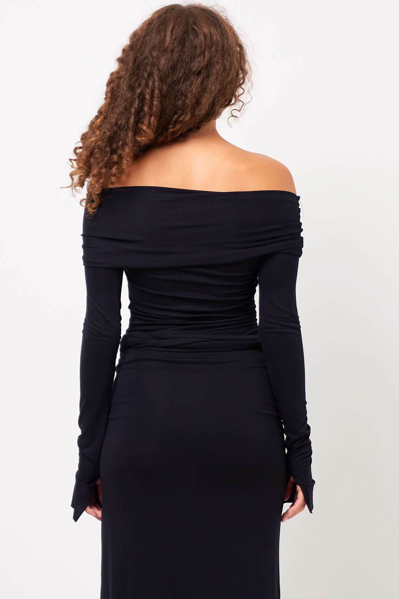 L/S Off-Shoulder Top Black