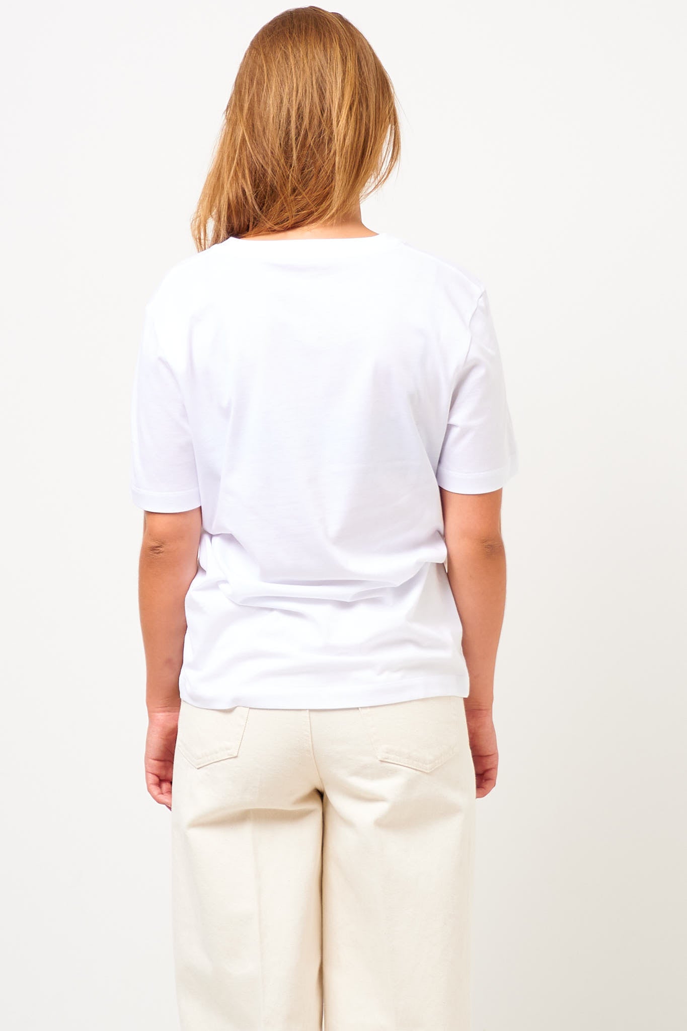 Label T-Shirt Lily White