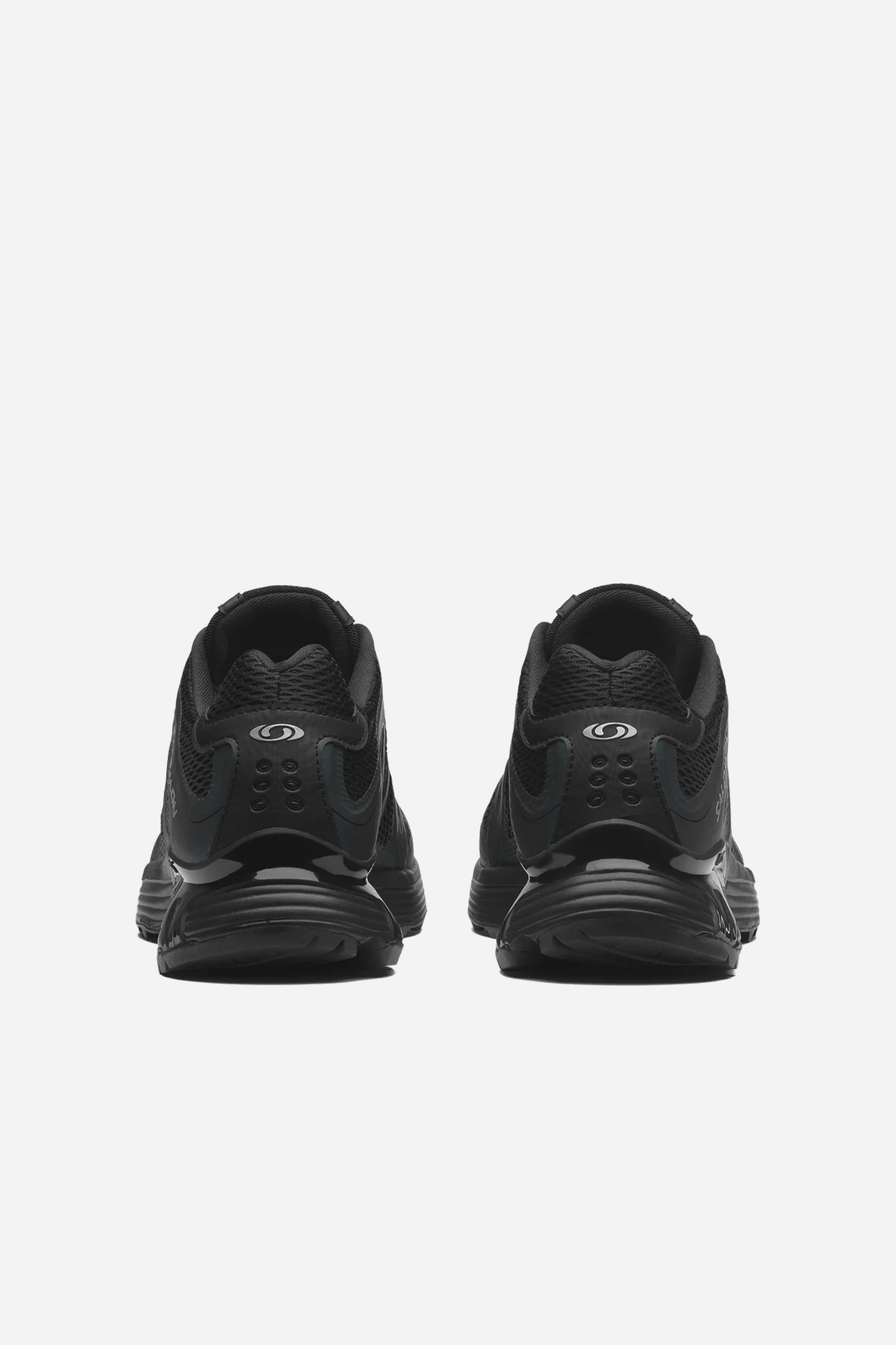 XT-Whisper Void Black/Black/Silver Metallic X