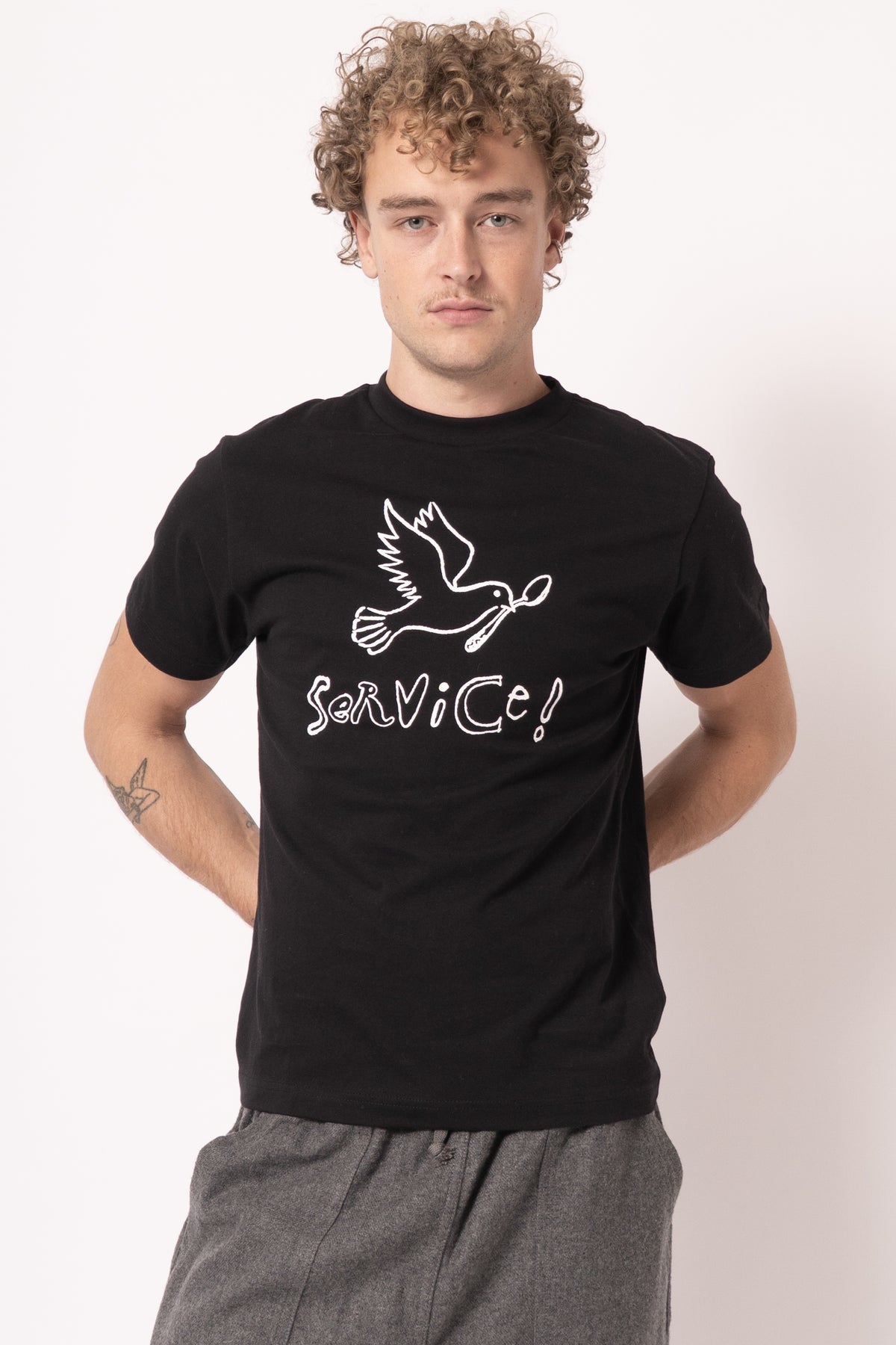 Dove Tee Black