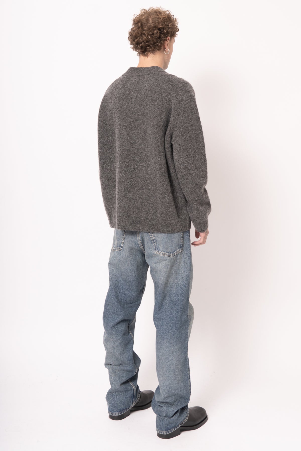 Pull Dylan Anthracite