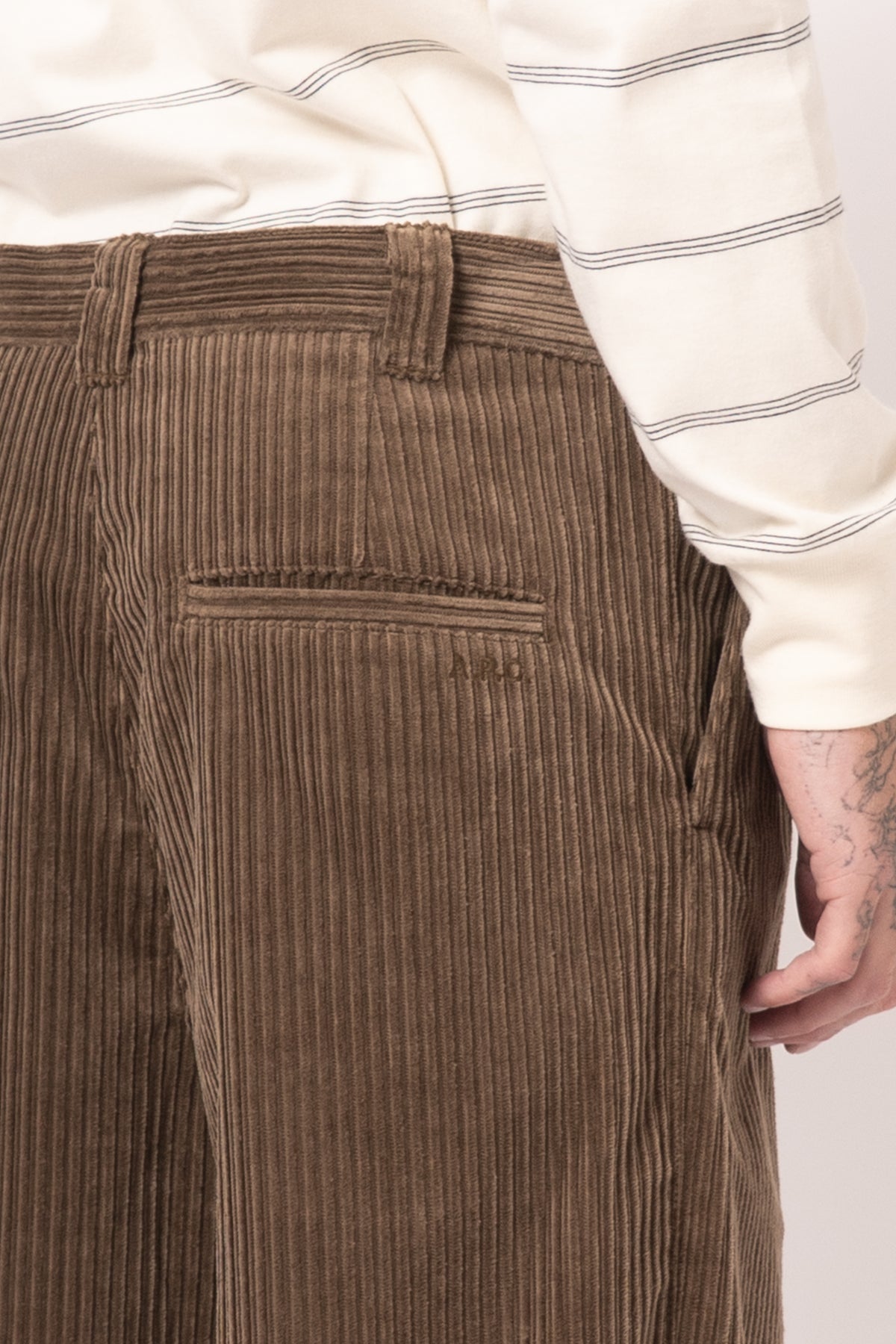 Pantalon Ricky Bae Taupe