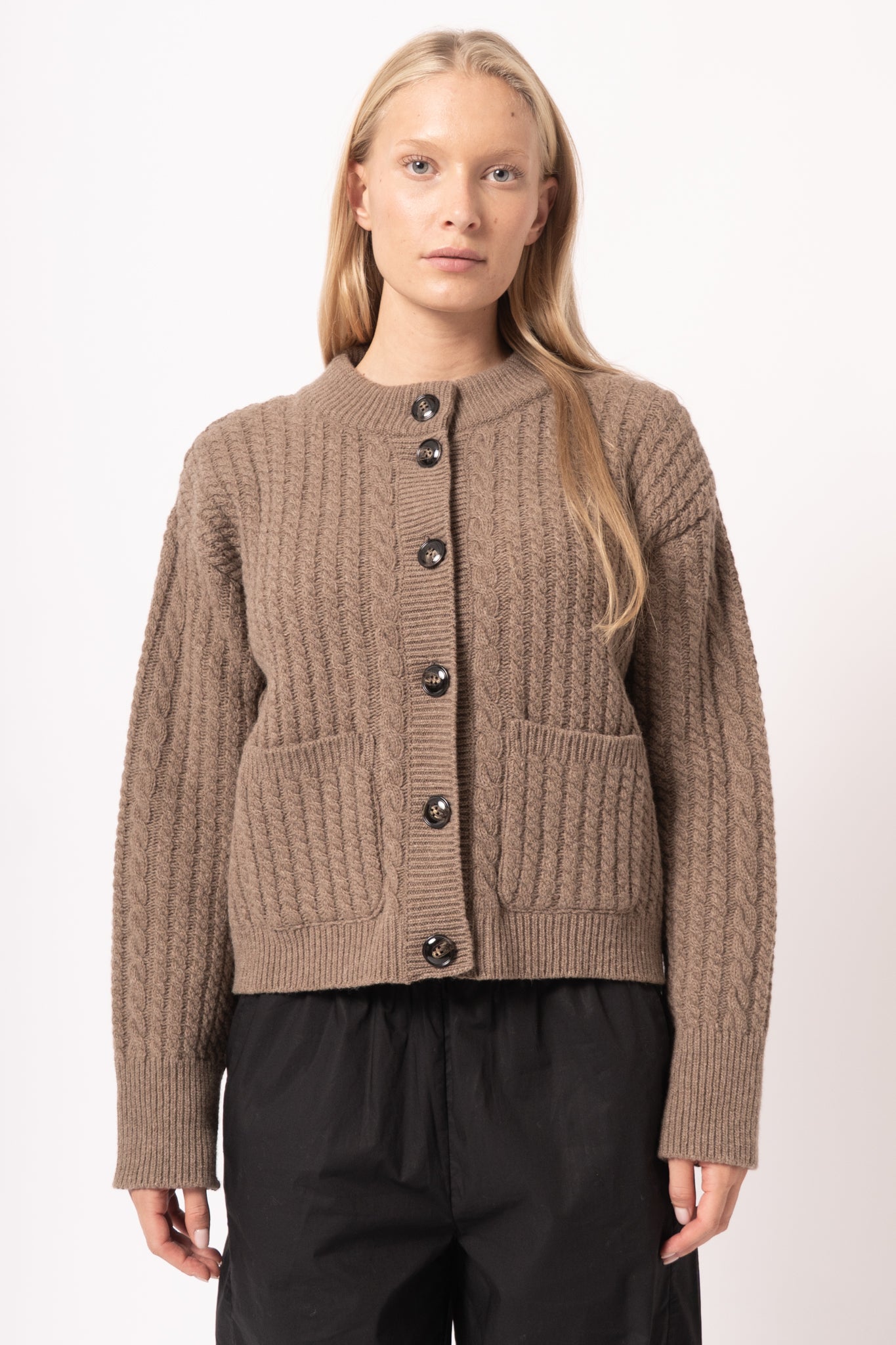 Gertrud Cable Cardigan Coffee Melange