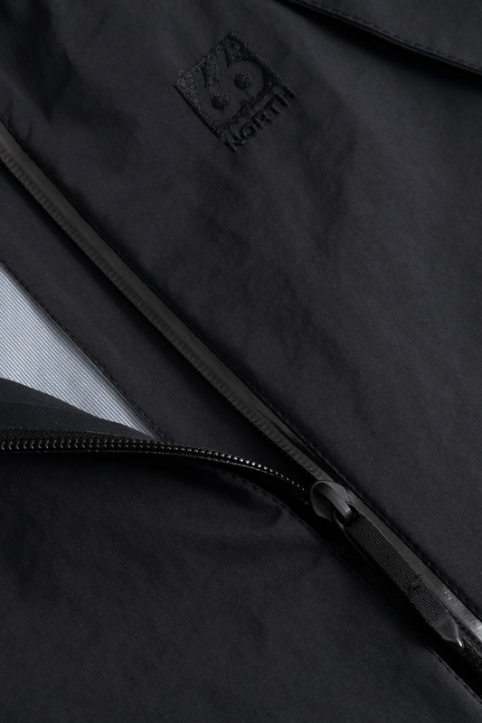 Dyngja Shell Jacket Black