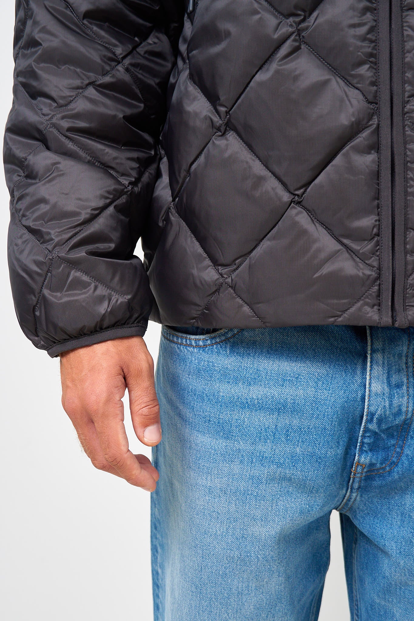 Base L/S Down Hooded Jacket Charcoal Black