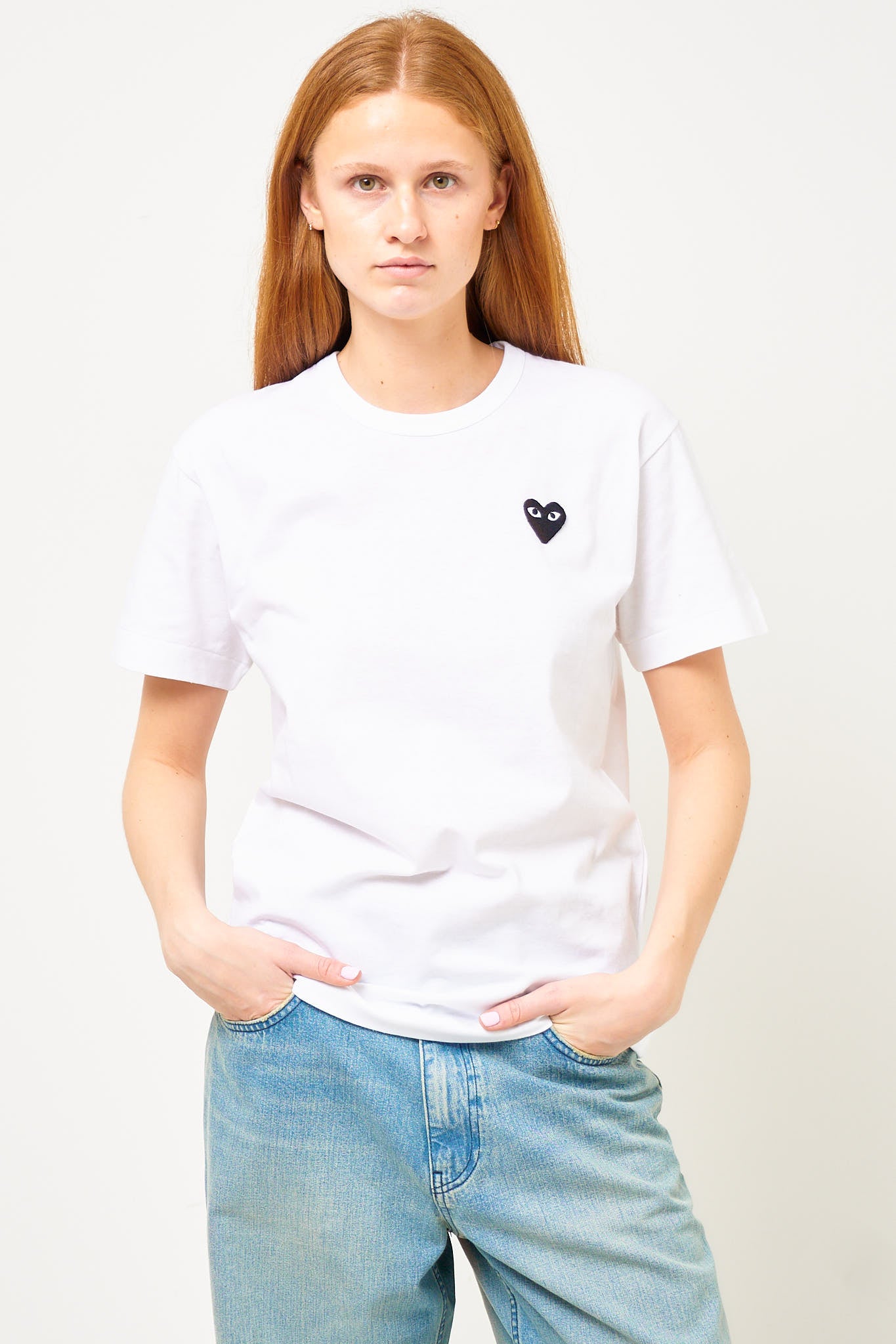 PLAY COMME des GARCONS Tシャツ・カットソー レディース Comme des Garçons PLAY Classic Heart T-Shirt | Saks Fifth Avenue