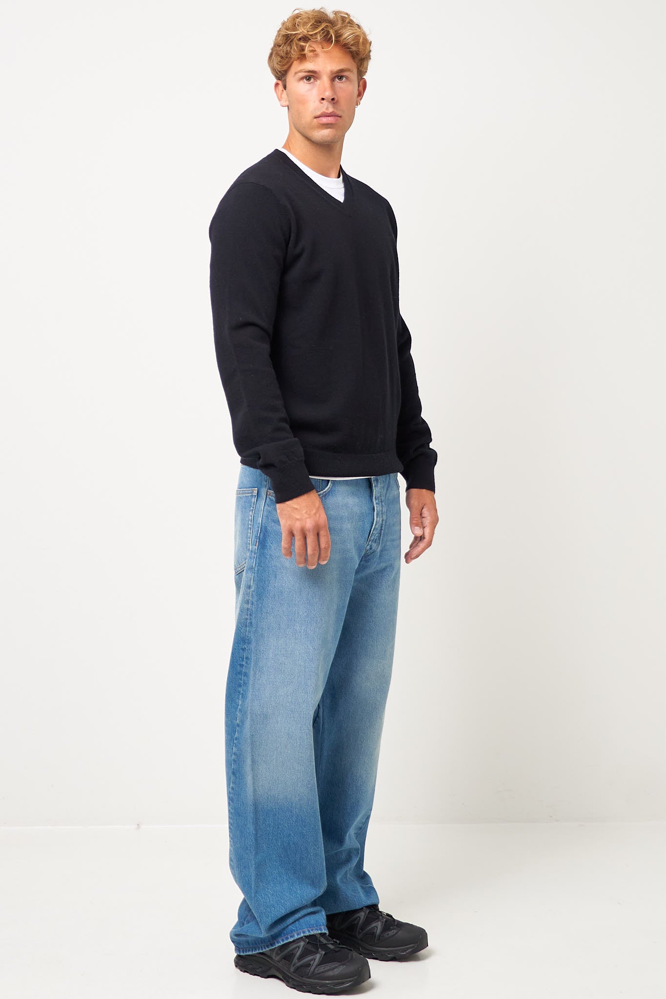 CDG V-Neck Pullover Black