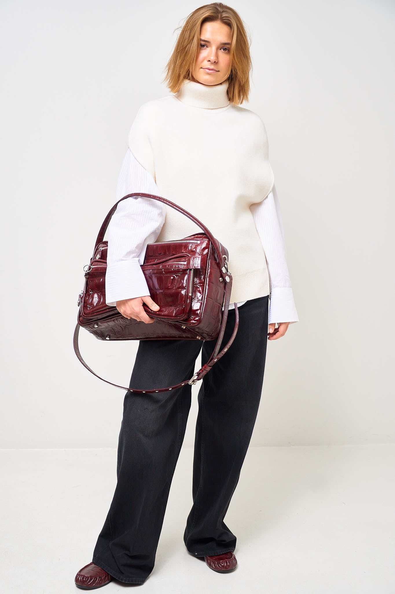 Camero Camera Shoulder Bag Burgundy