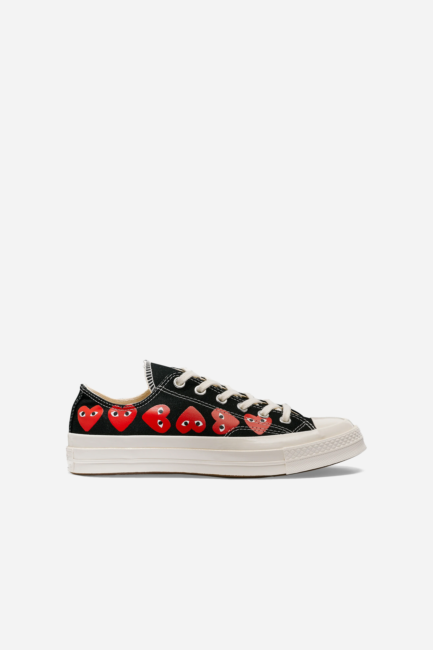 Multi Red Heart Chuck Taylor Low Black