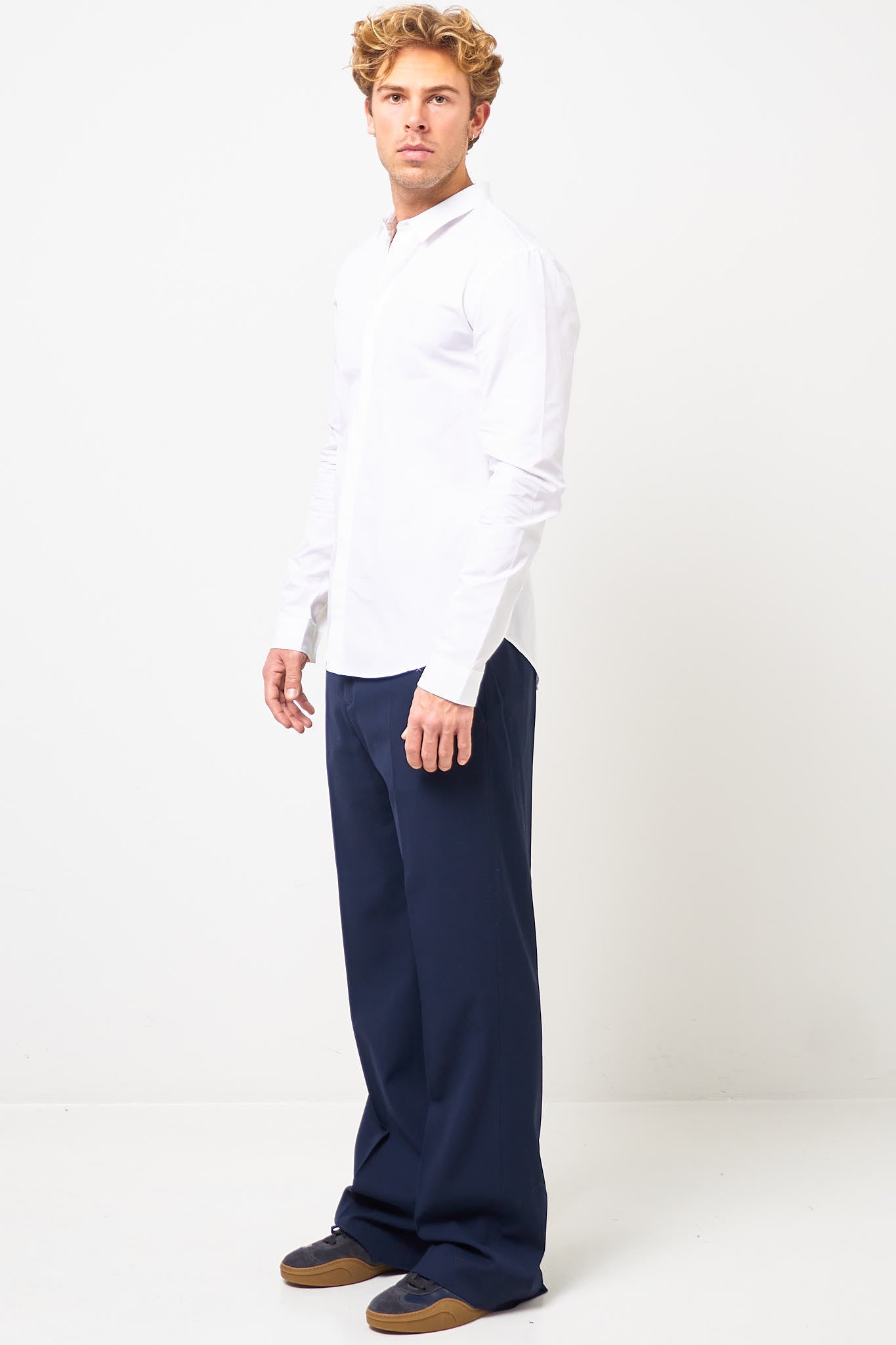 Fitted Button-Up Shirt White