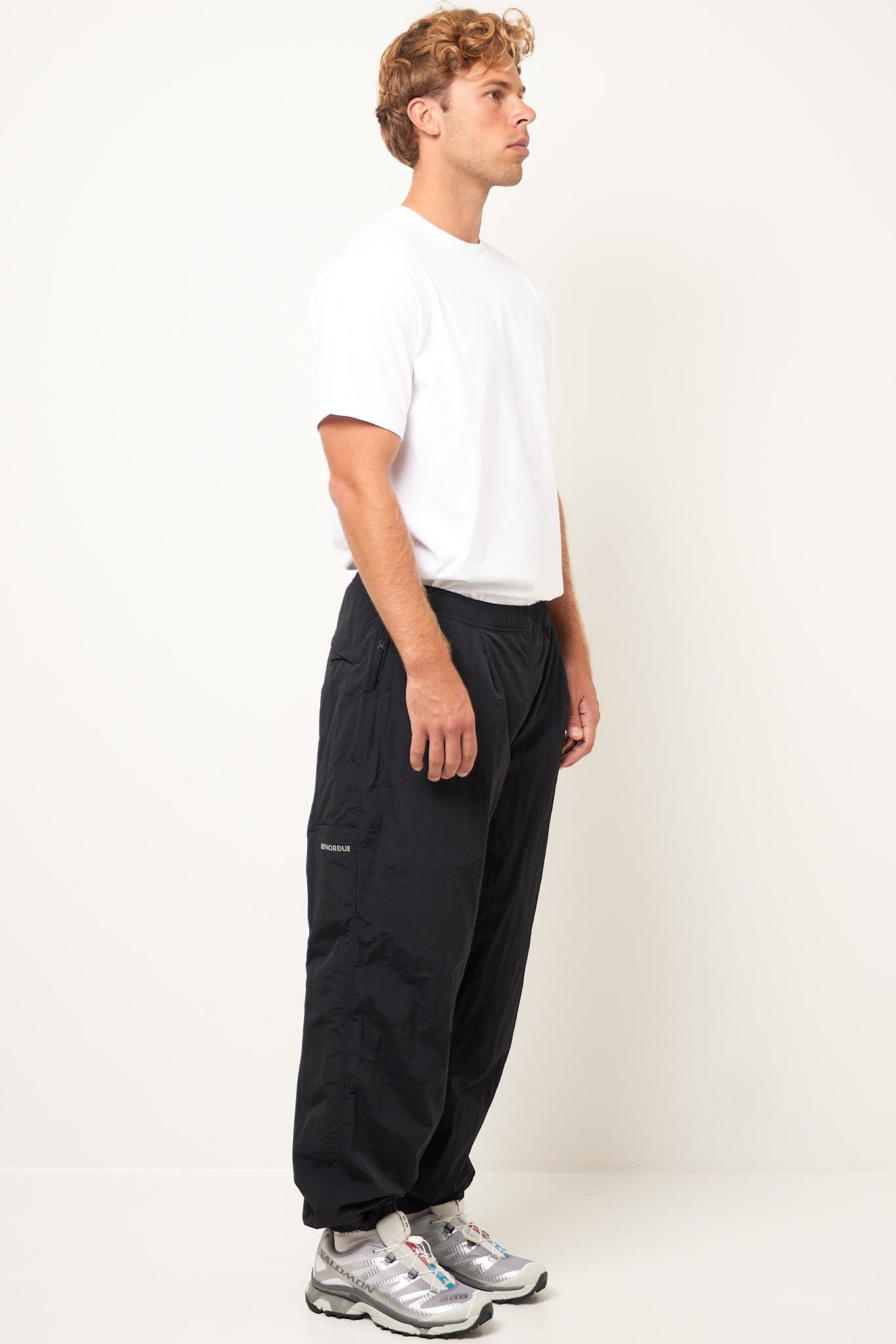 Hringbraut Track pants Black