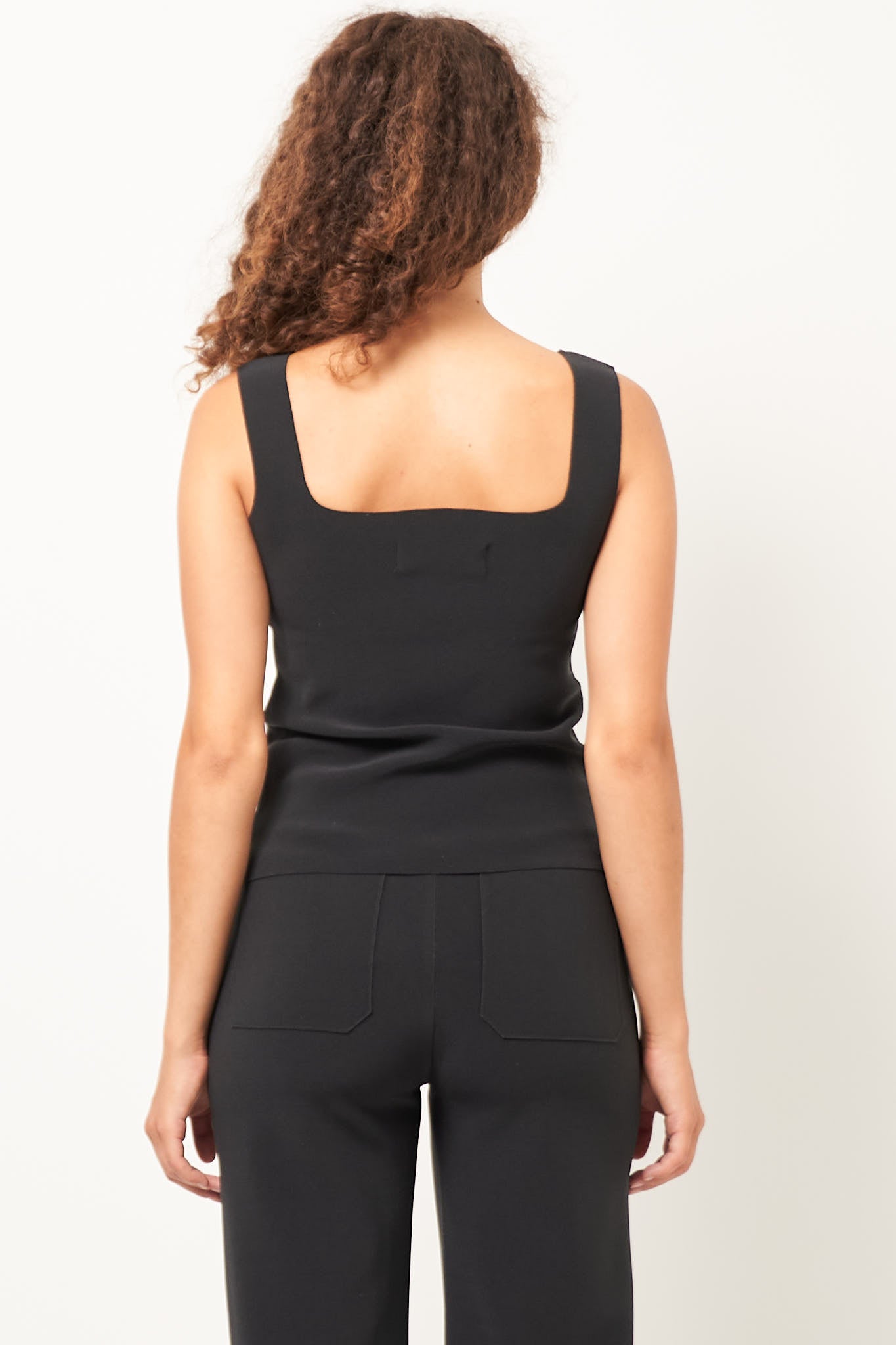 Lay2 Sleeveless Top Anthracite