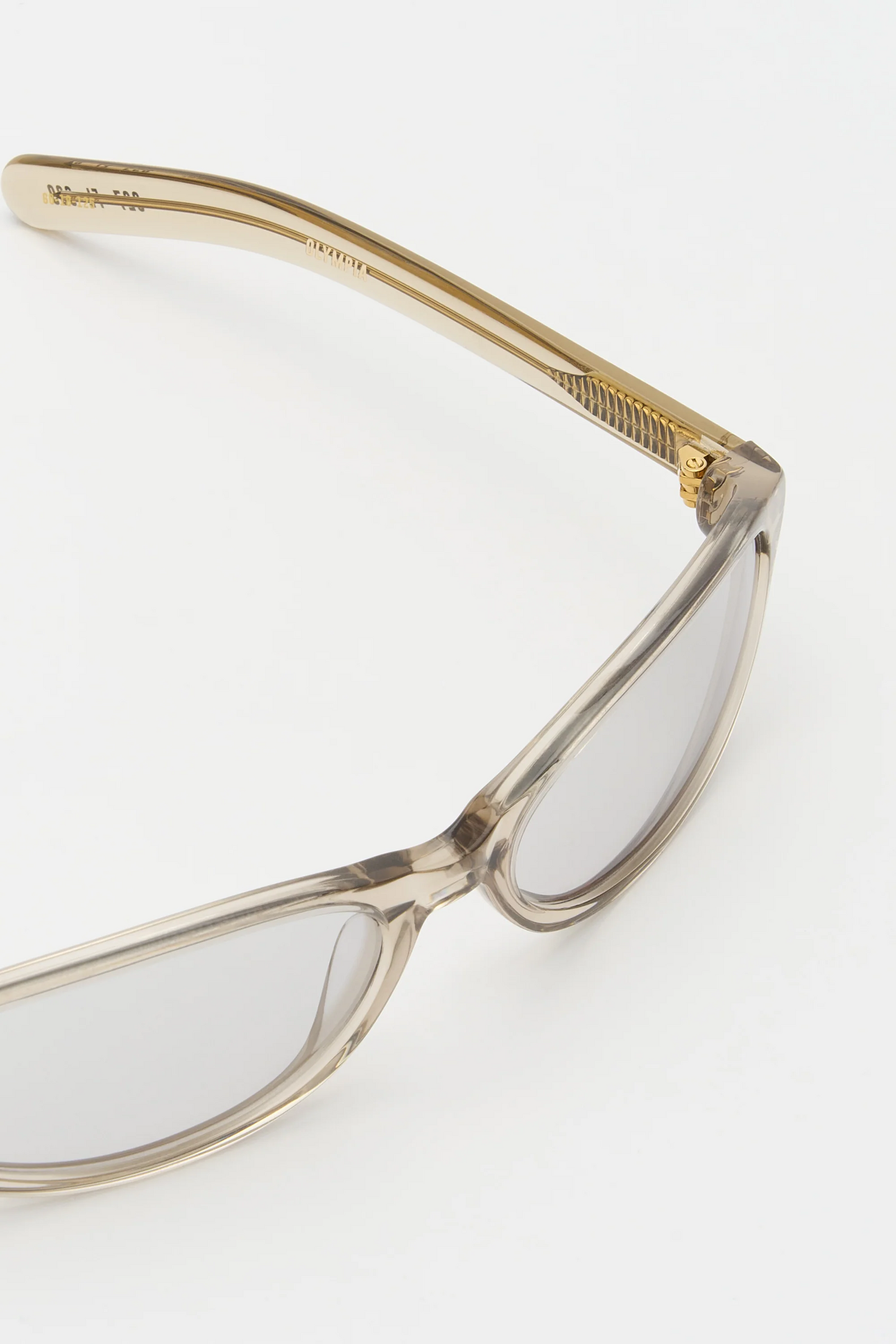 Olympia Clear Grey/Light Gray Lens