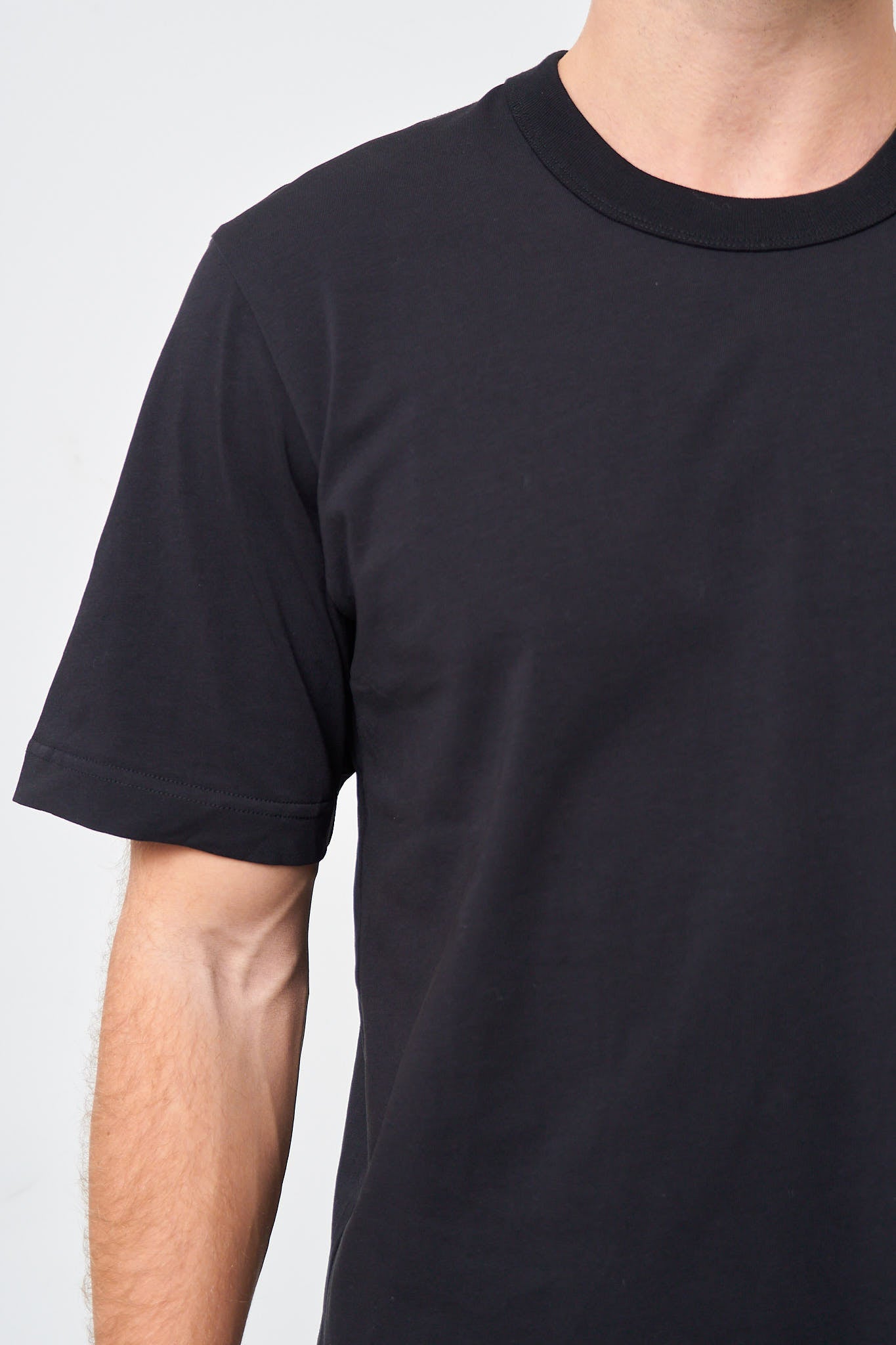 Seam Tee Black