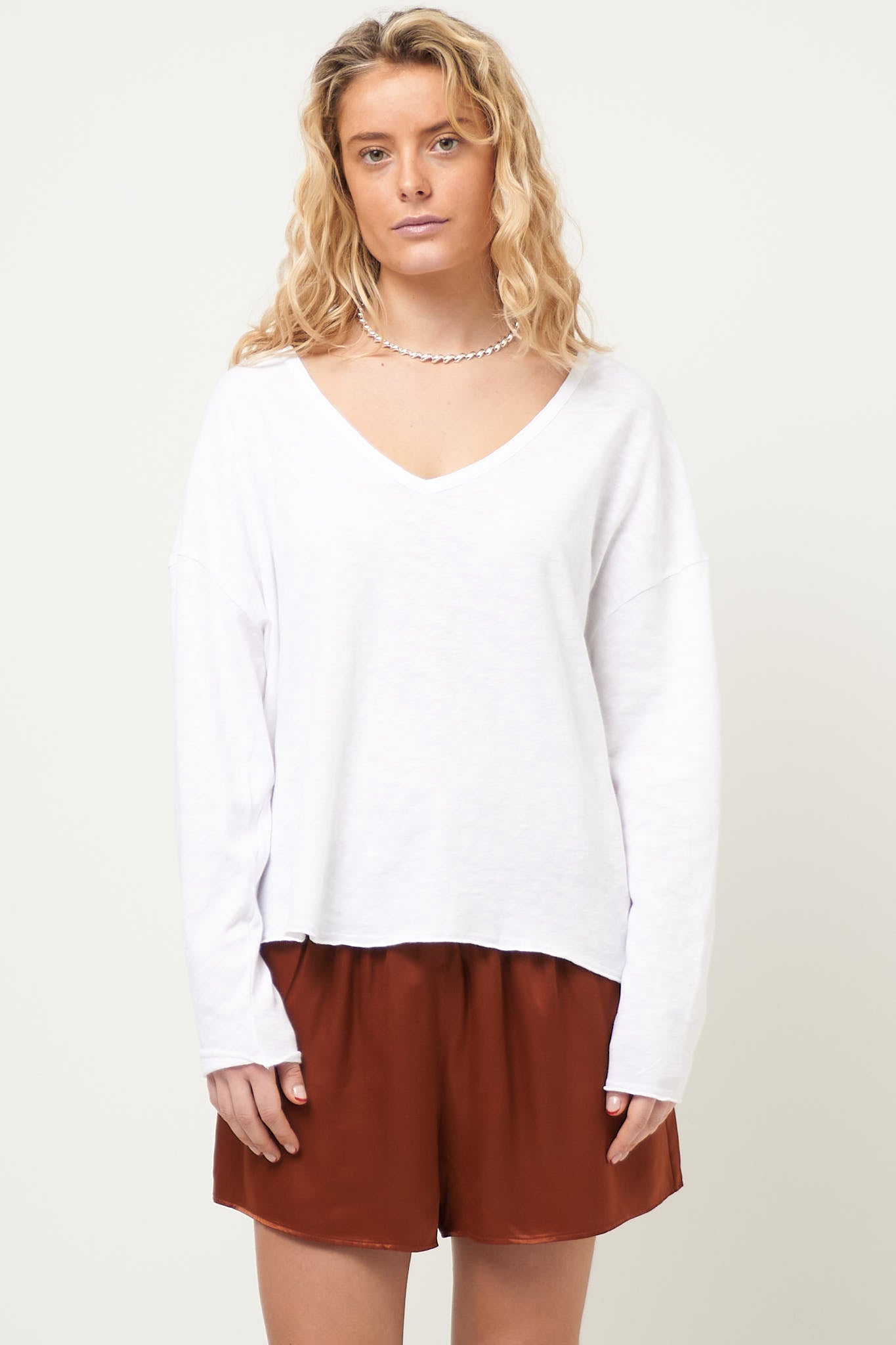 Sonoma L/S V-Neck T-Shirt White