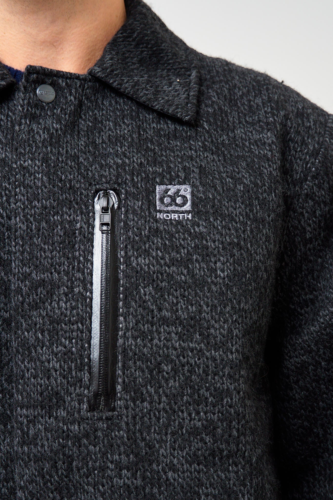 Vindur Coat Black Sand