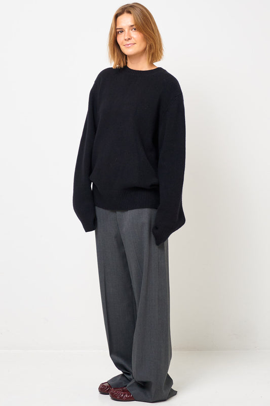 Visse Round Neck Sweater Black