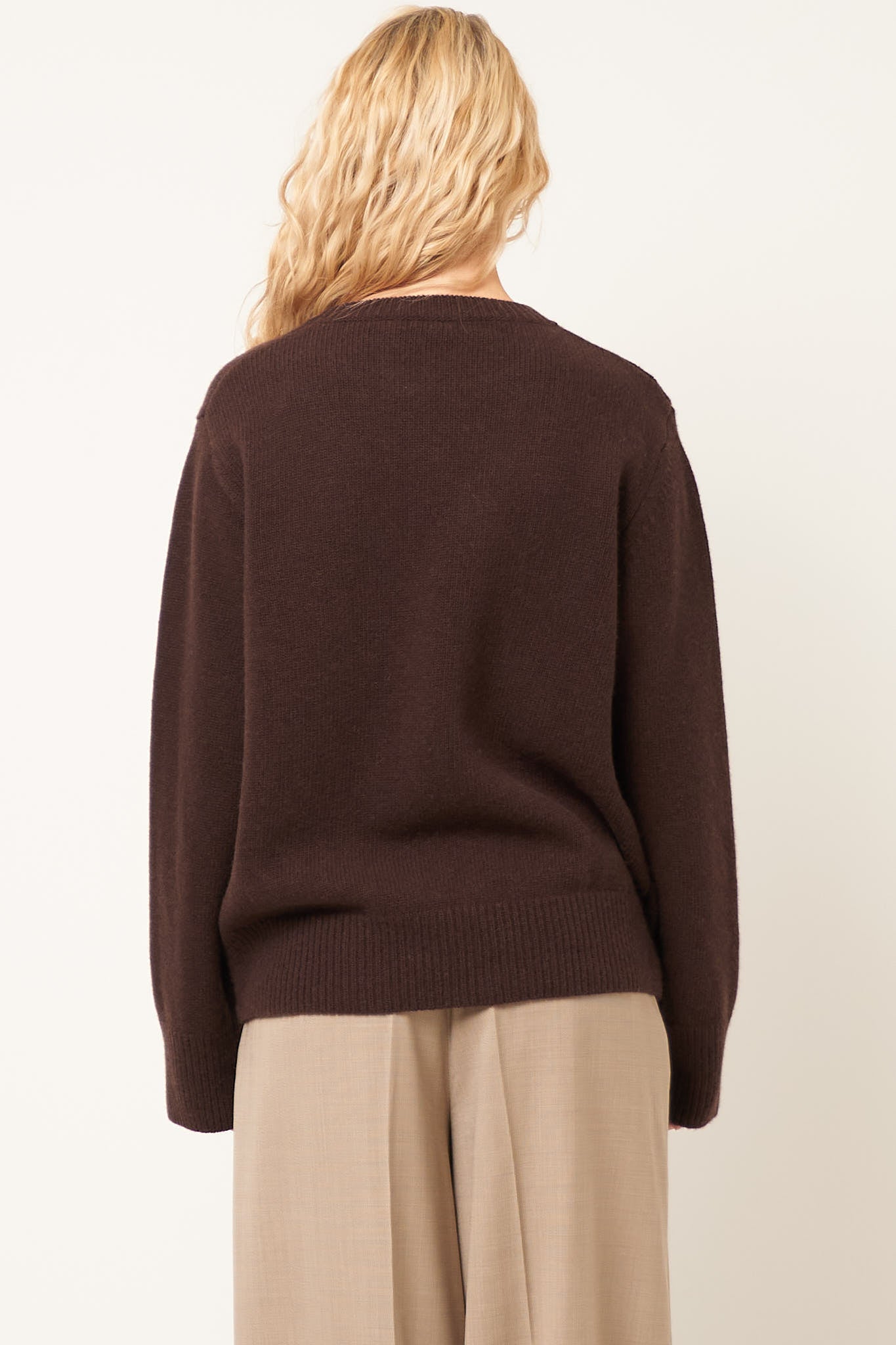 Visse Round Neck Sweater Chocolate Brown