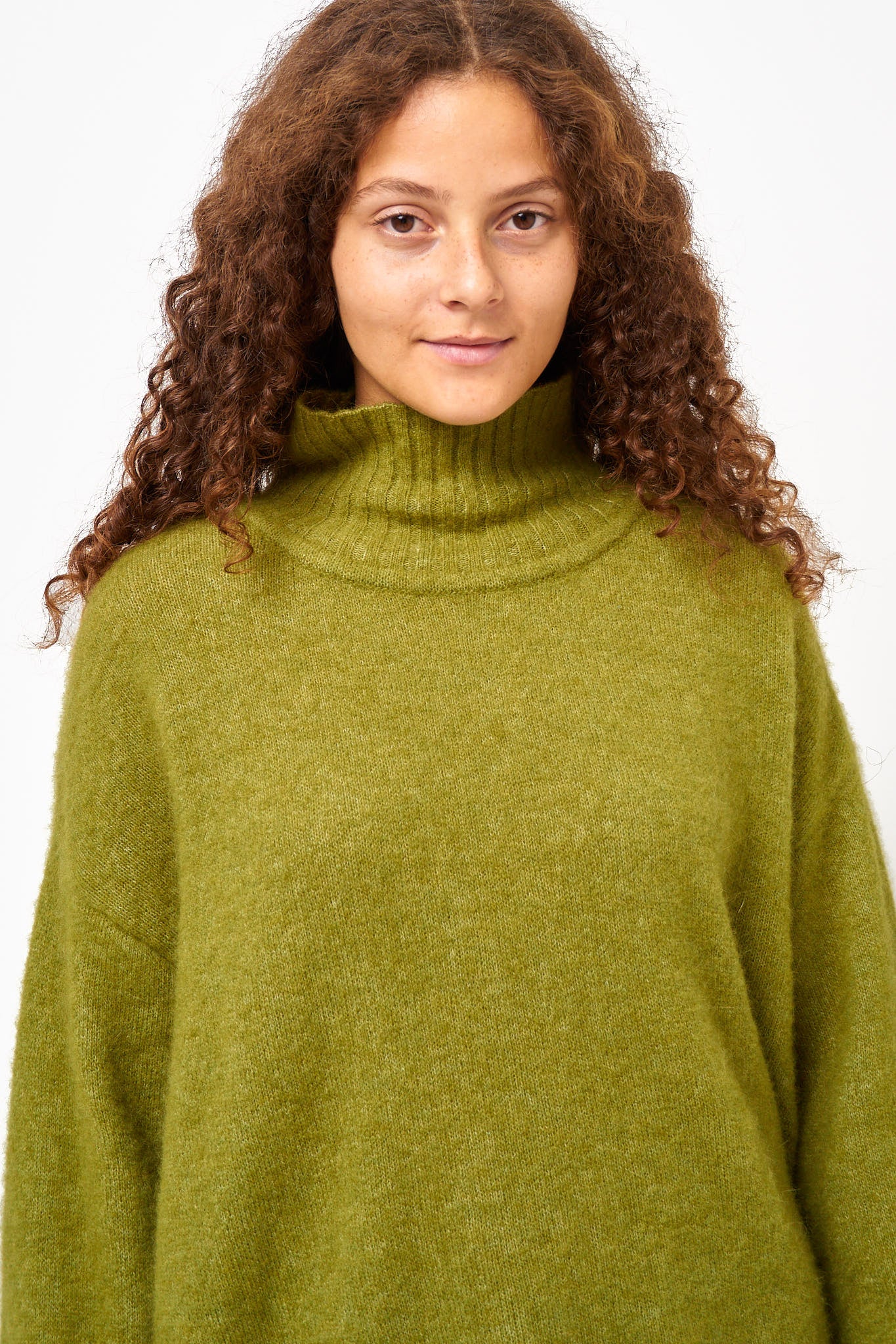 Vitow High Neck Sweater Matcha Melange