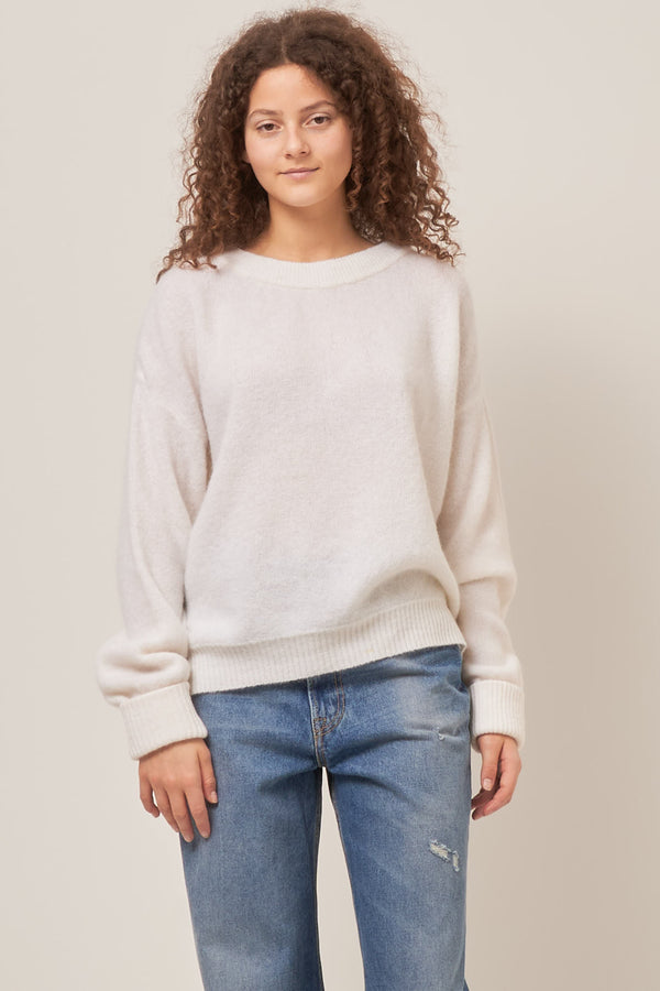 Vitow Sweater White