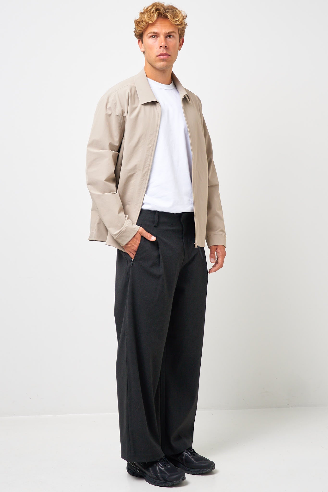 Waypoint Texture Trousers Dark Grey