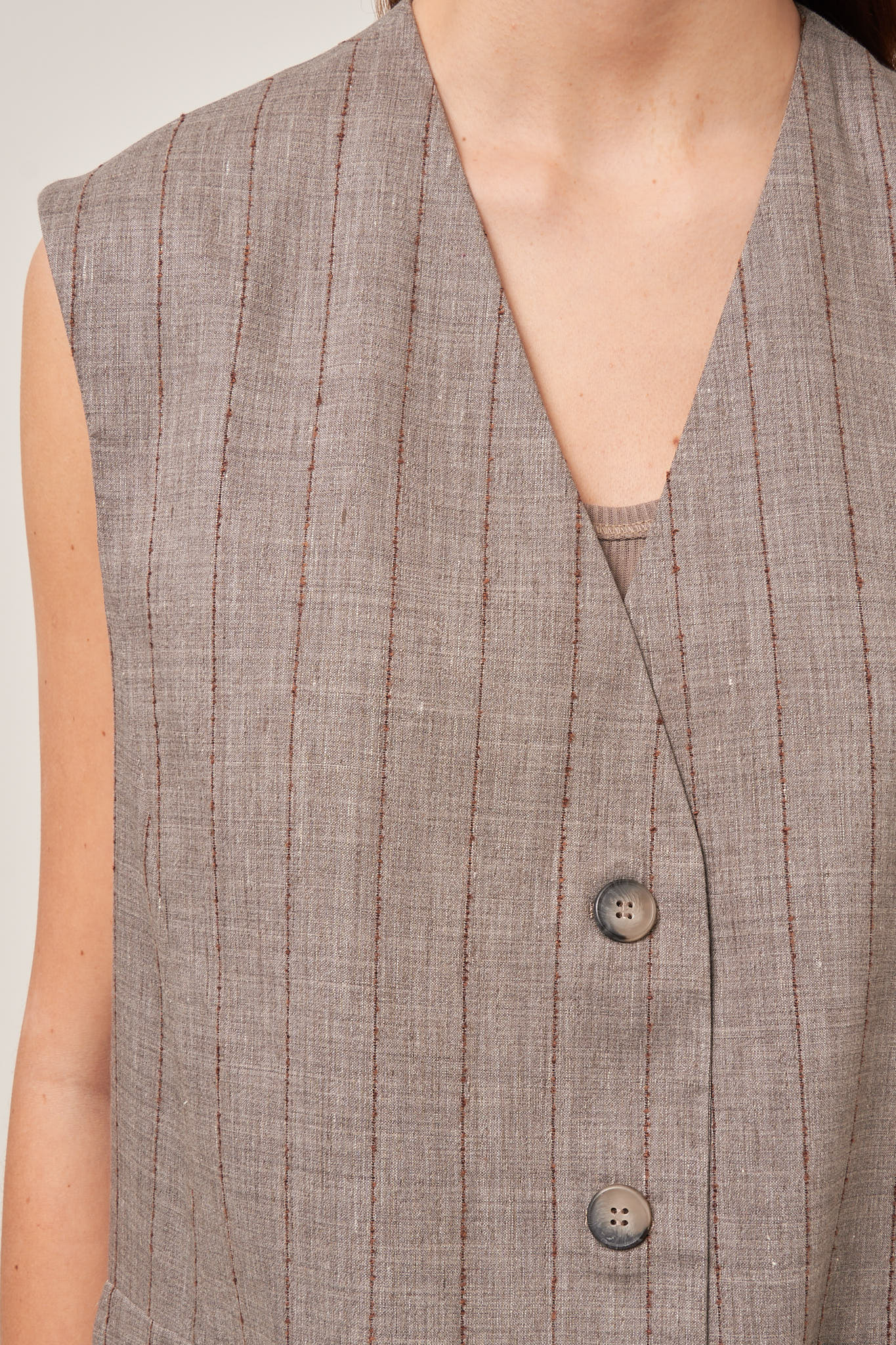 Wednesday Vest Grey/Rusty Stripe