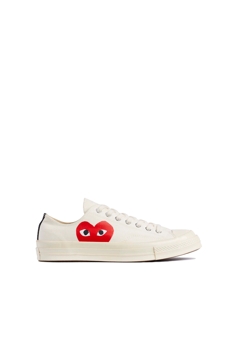 Chuck Taylor Red Heart Low Sneakers White
