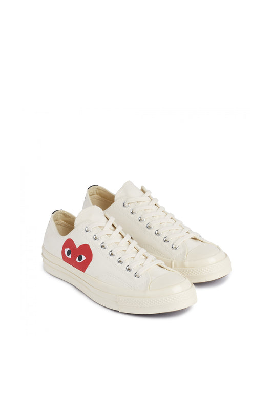 Chuck Taylor Red Heart Low Sneakers White